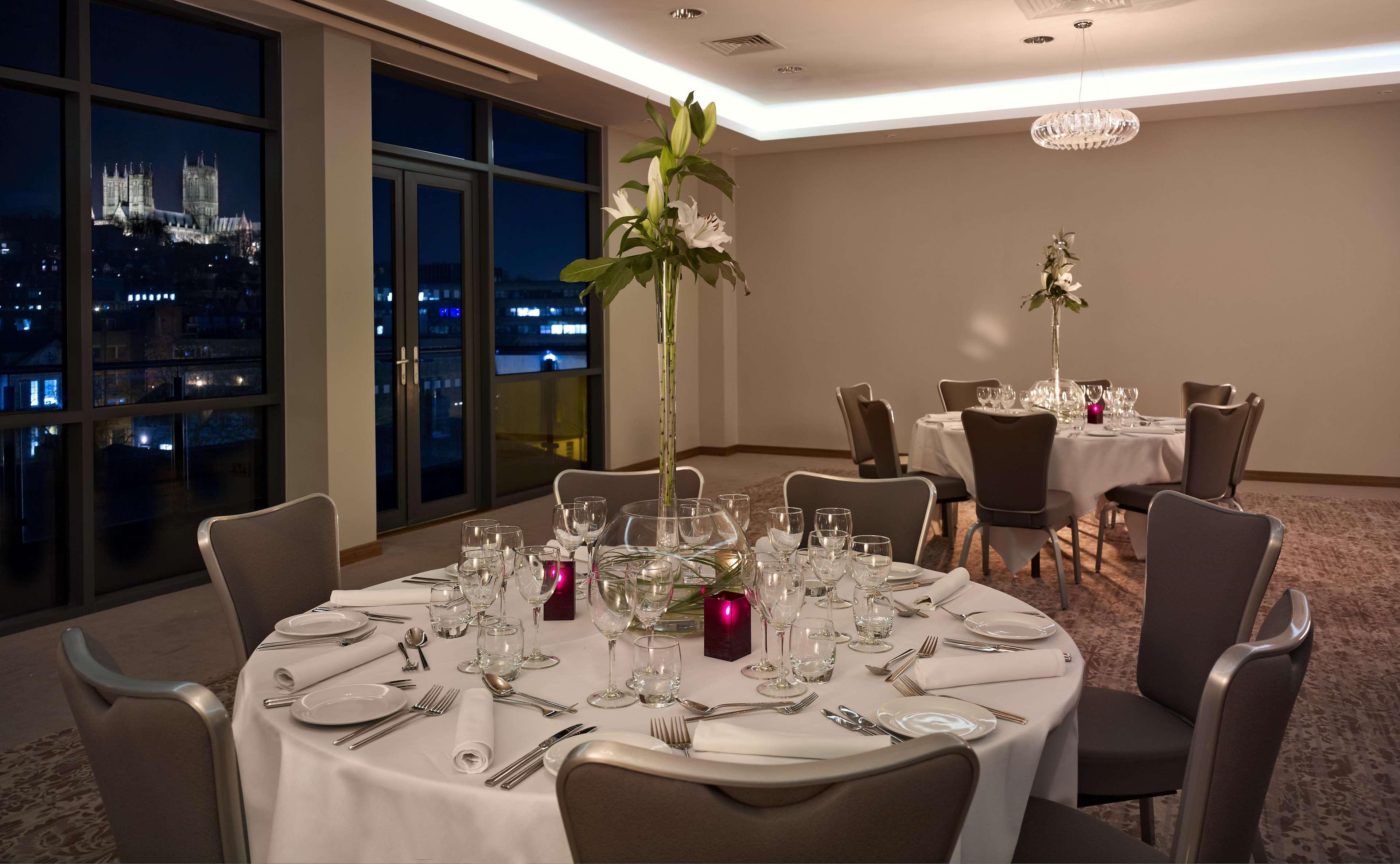 Doubletree By Hilton Lincoln Ξενοδοχείο Εστιατόριο φωτογραφία
