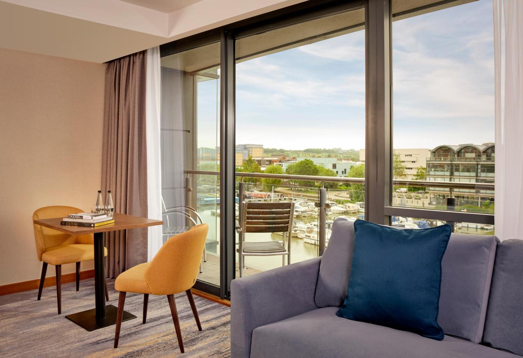 Doubletree By Hilton Lincoln Ξενοδοχείο Εξωτερικό φωτογραφία