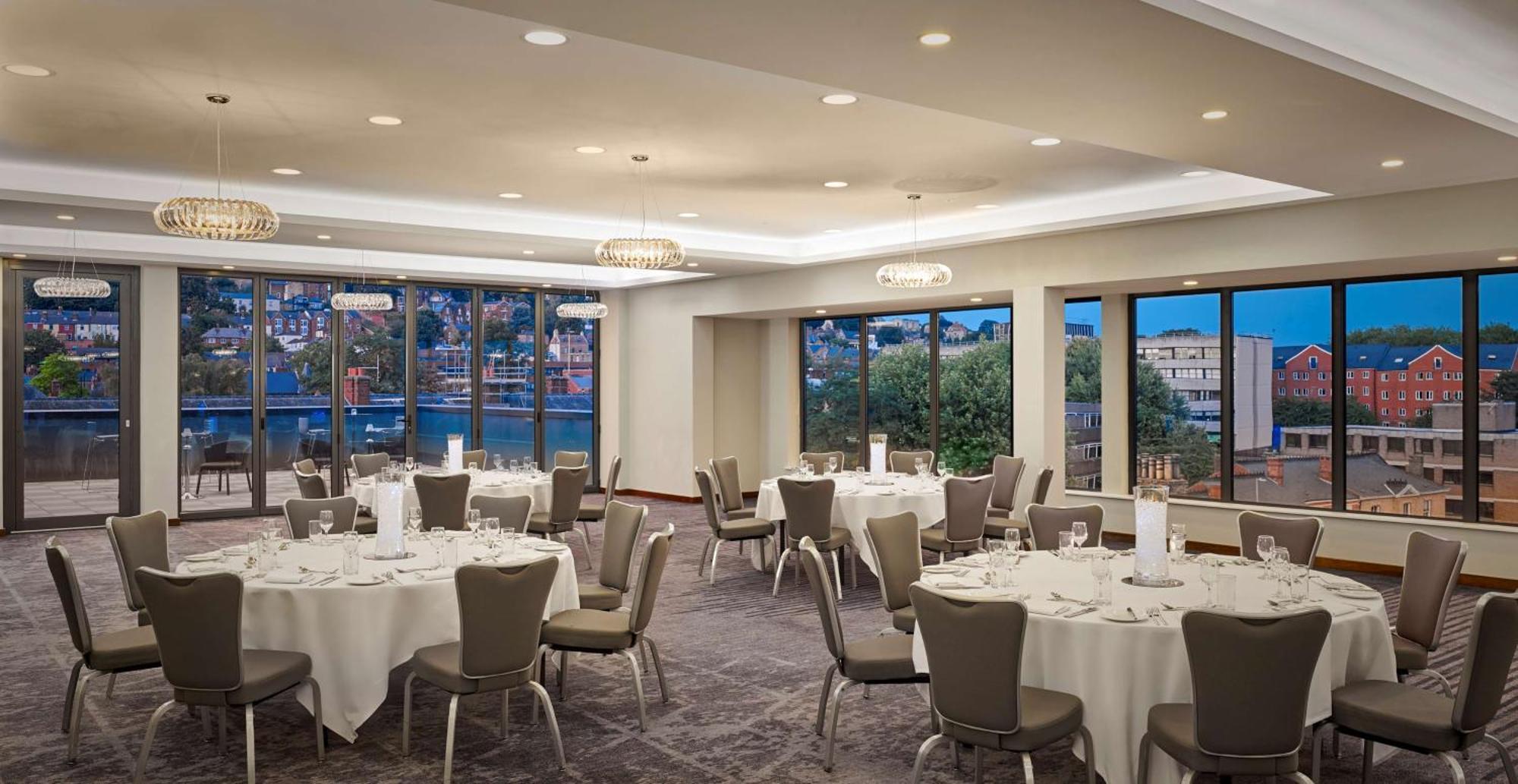 Doubletree By Hilton Lincoln Ξενοδοχείο Εξωτερικό φωτογραφία