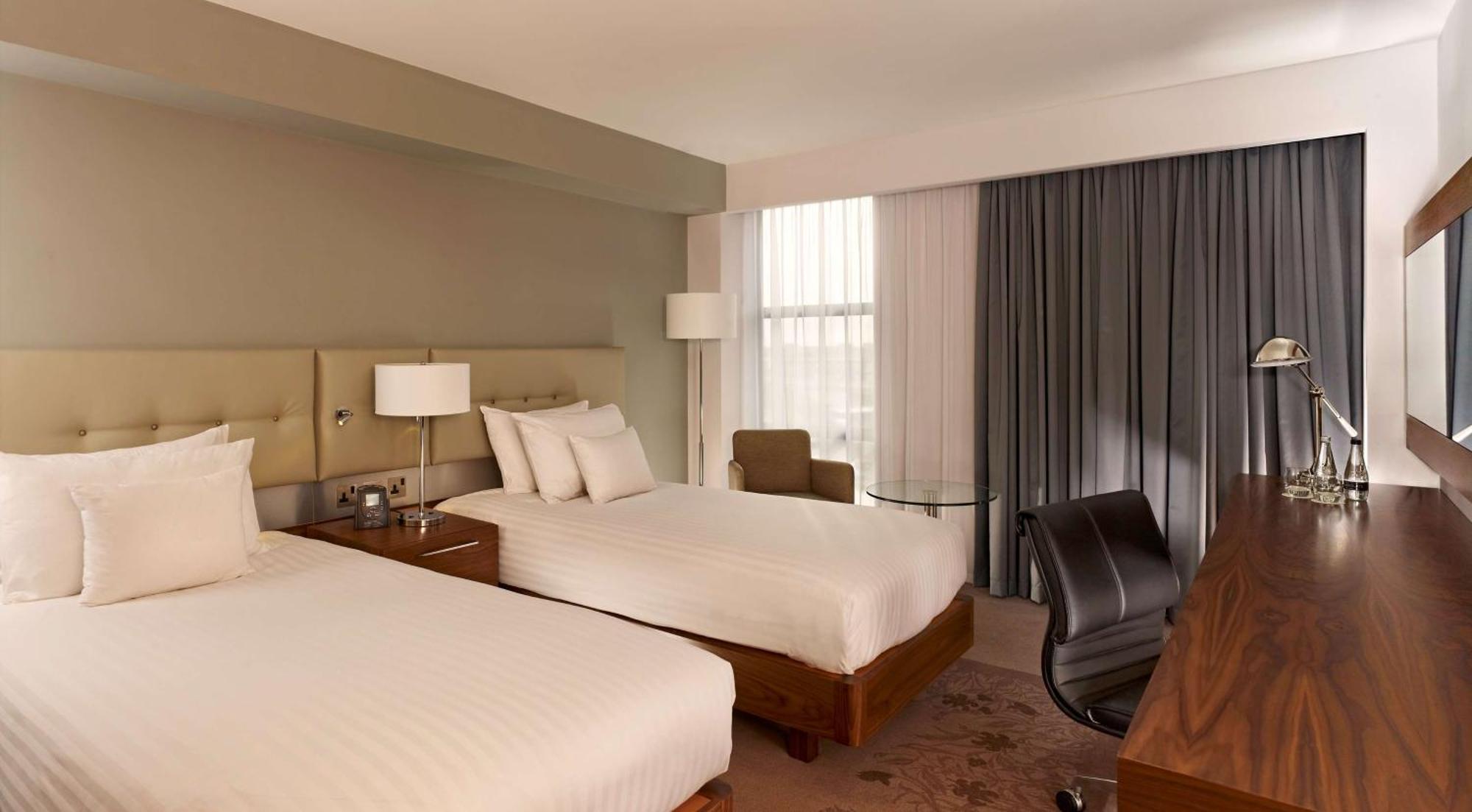 Doubletree By Hilton Lincoln Ξενοδοχείο Εξωτερικό φωτογραφία